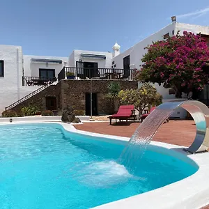 Casa Camelio Apartamento Mácher